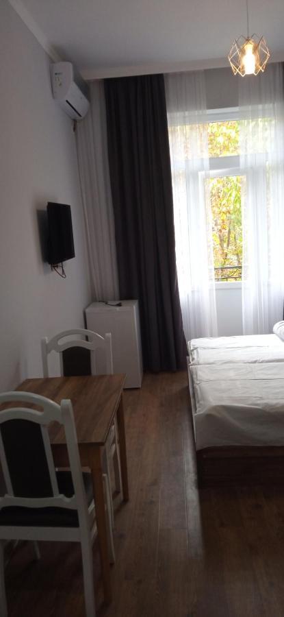 Hotel Posta Khulo Bagian luar foto