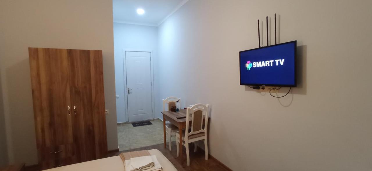 Hotel Posta Khulo Bagian luar foto