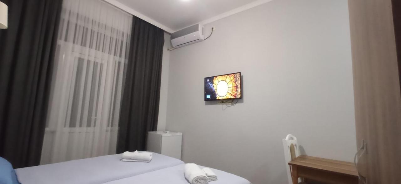 Hotel Posta Khulo Bagian luar foto